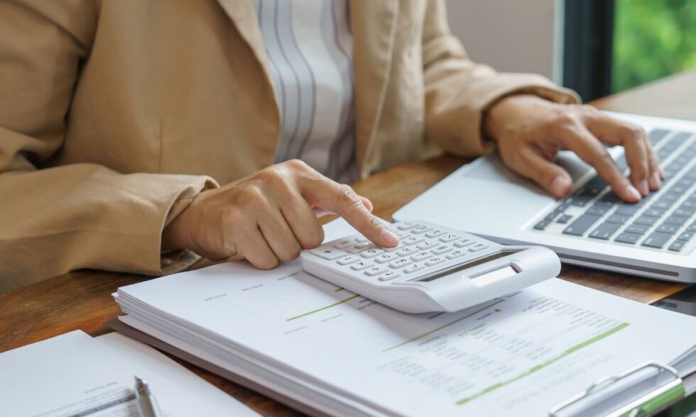 Bookkeeping & Tax Prep Work Together to Simplify Tax Filing